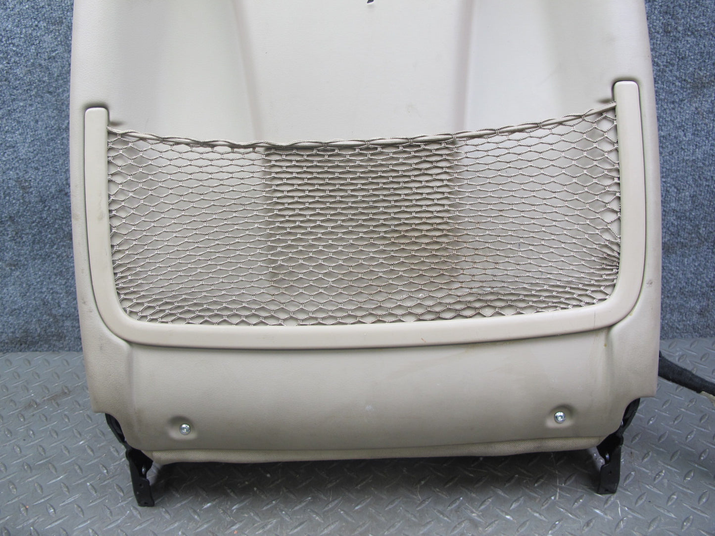 2012-2015 Mercedes W166 Front Left Seat Upper Backrest Cushion