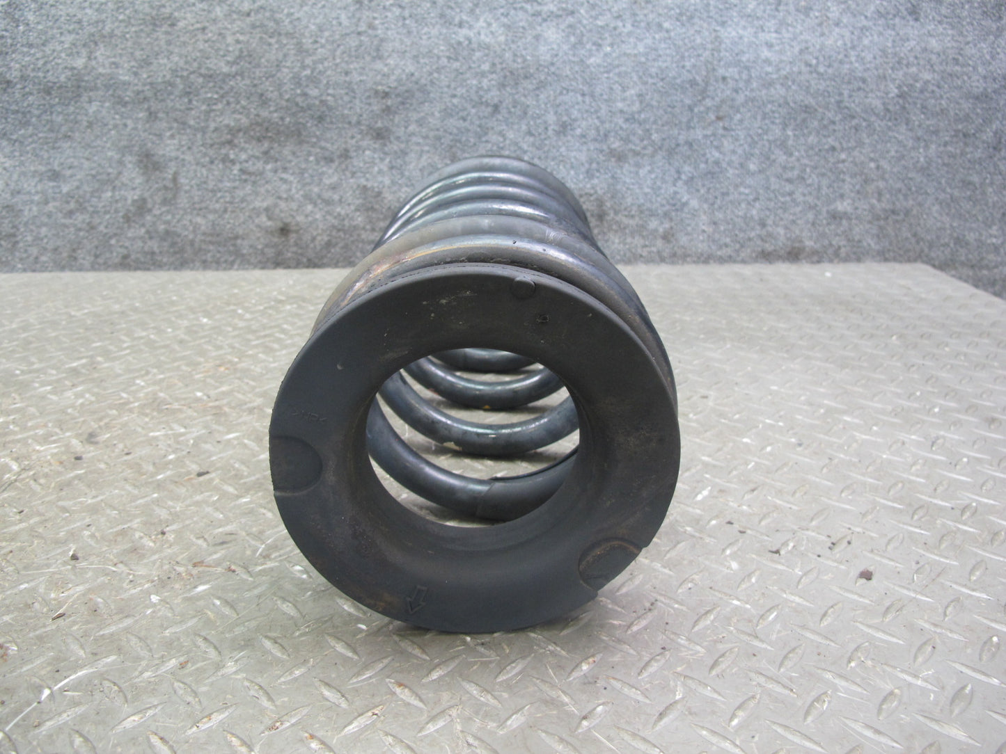 2011-2017 Infiniti QX56 QX80 Rear Left & Right Coil Spring Set of 2