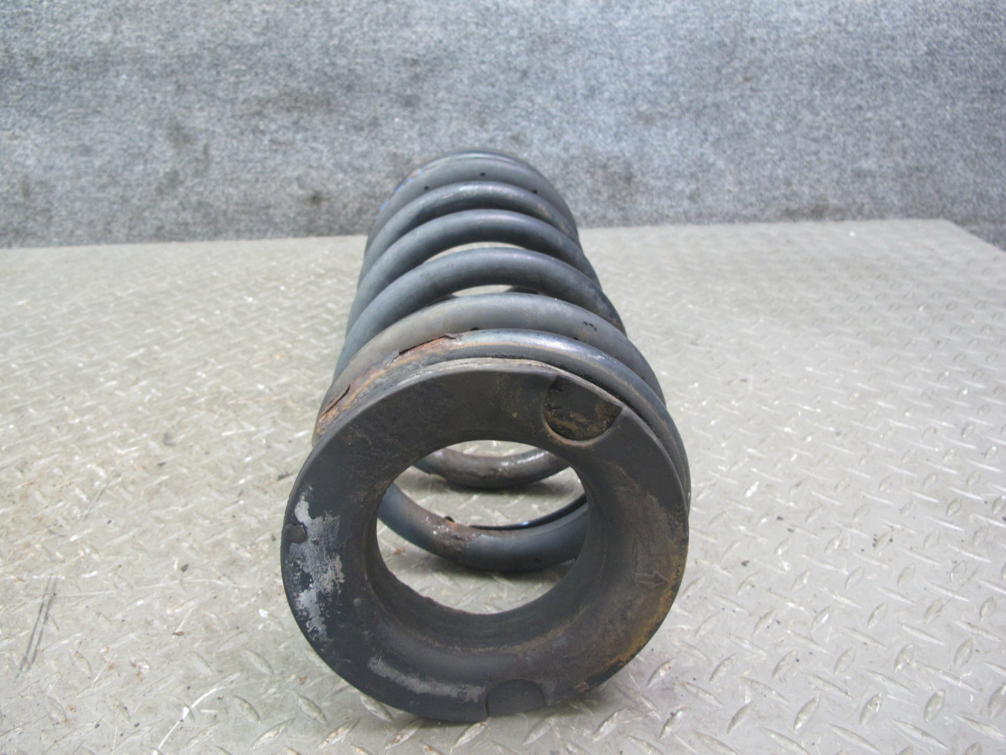 2011-2017 Infiniti QX56 QX80 Rear Left & Right Coil Spring Set of 2