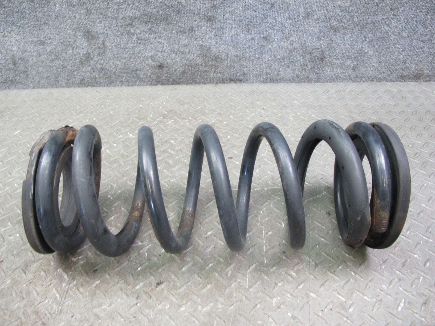 2011-2017 Infiniti QX56 QX80 Rear Left & Right Coil Spring Set of 2