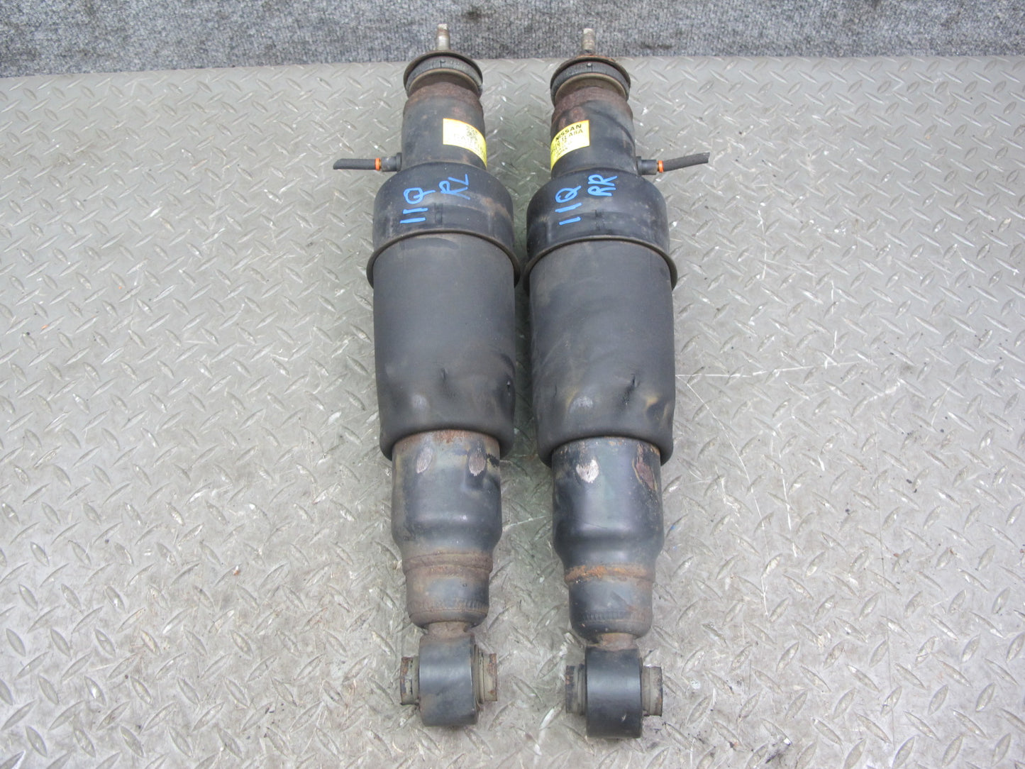 2011-2020 Infiniti QX56 QX80 AWD Rear Left & Right Air Strut Shock Absorber Set