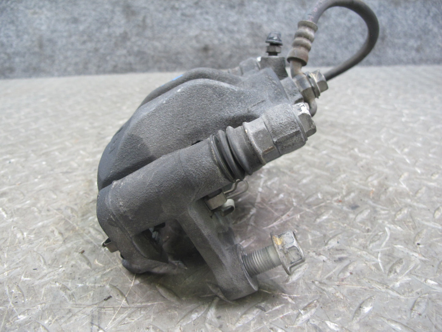 92-98 Lexus JZZ31L SC300 RWD Set of 2 Rear Left & Right Brake Caliper OEM