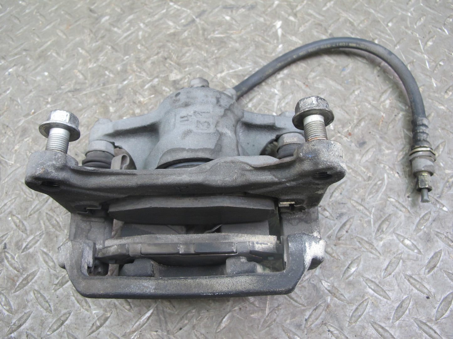92-98 Lexus JZZ31L SC300 RWD Set of 2 Rear Left & Right Brake Caliper OEM