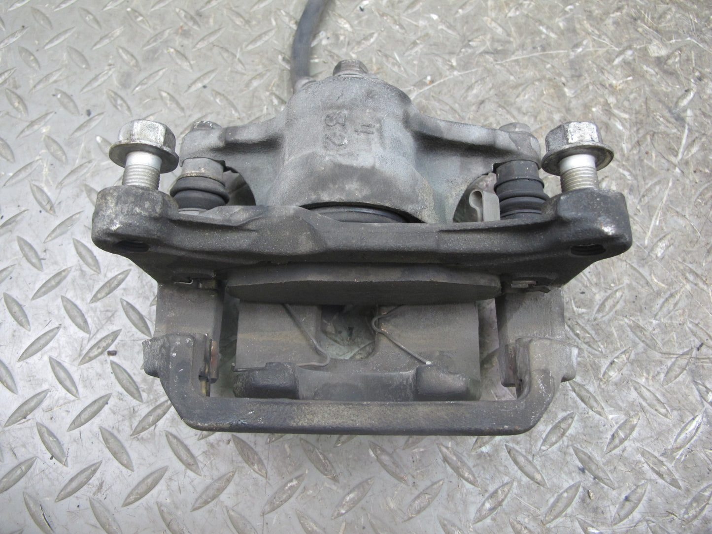 92-98 Lexus JZZ31L SC300 RWD Set of 2 Rear Left & Right Brake Caliper OEM