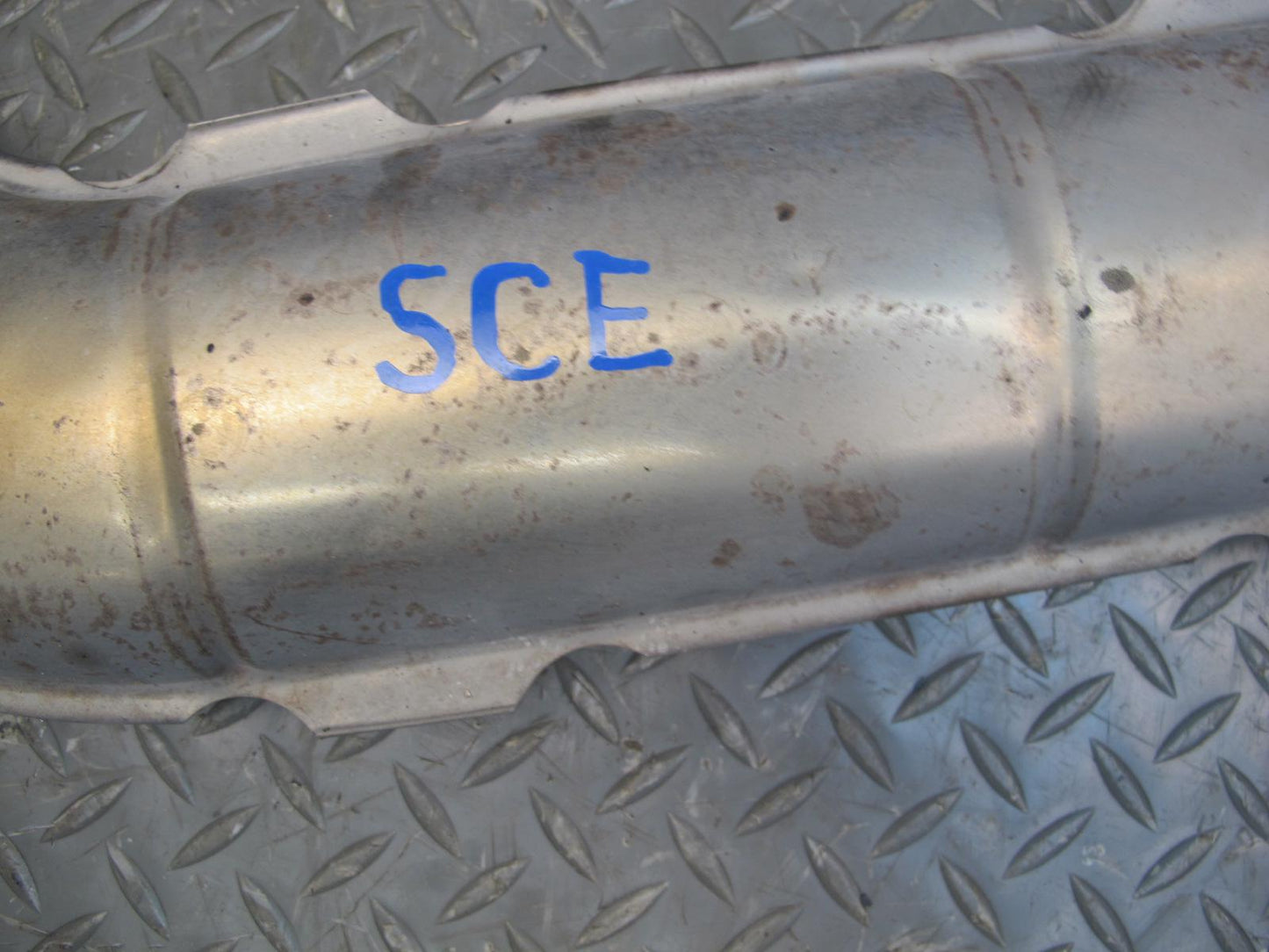 92-96 LEXUS SC300 3.0L 2JZGE MID EXHAUST PIPE CATALYTIC CONVERTER OEM