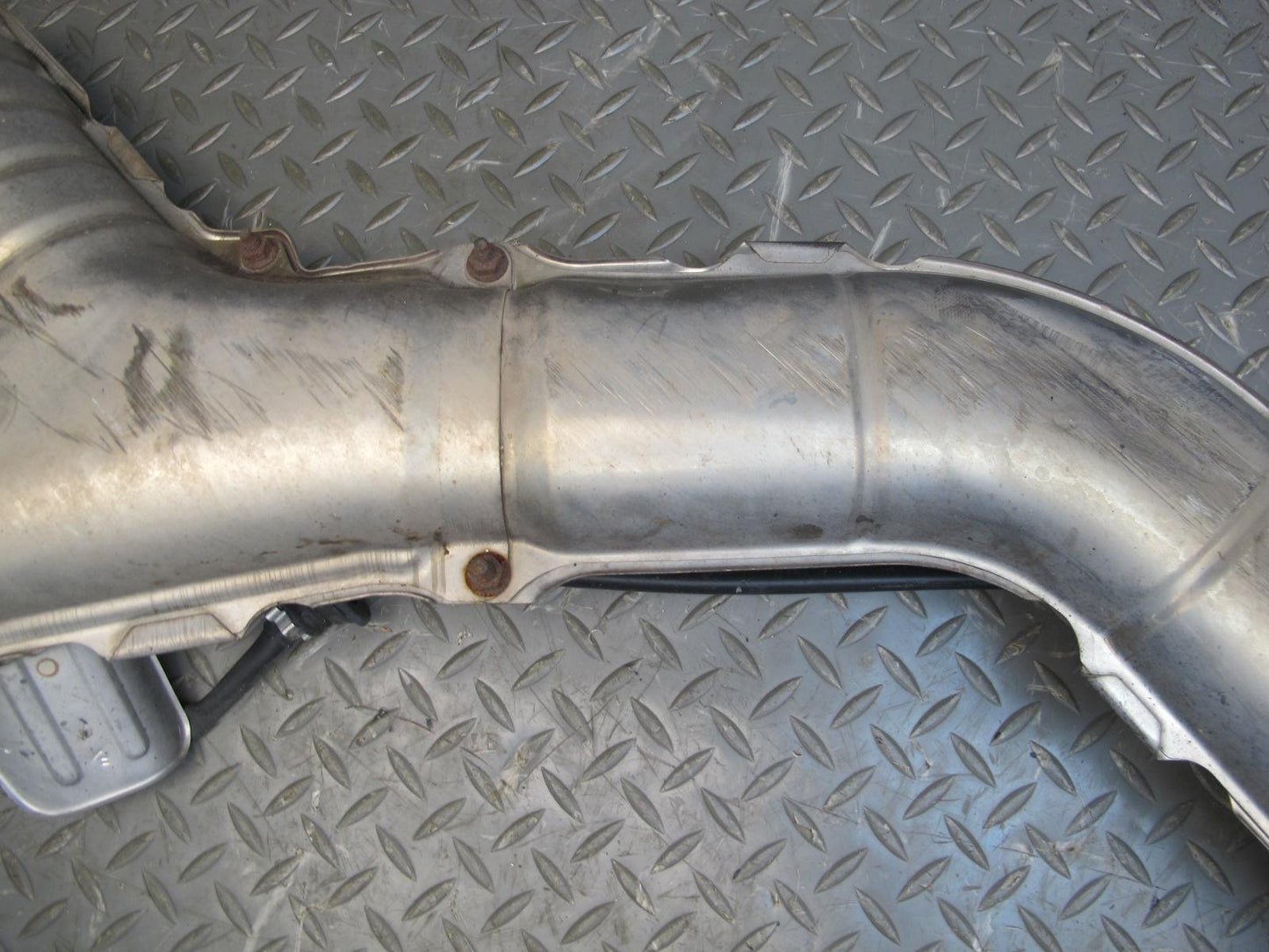 92-96 LEXUS SC300 3.0L 2JZGE MID EXHAUST PIPE CATALYTIC CONVERTER OEM
