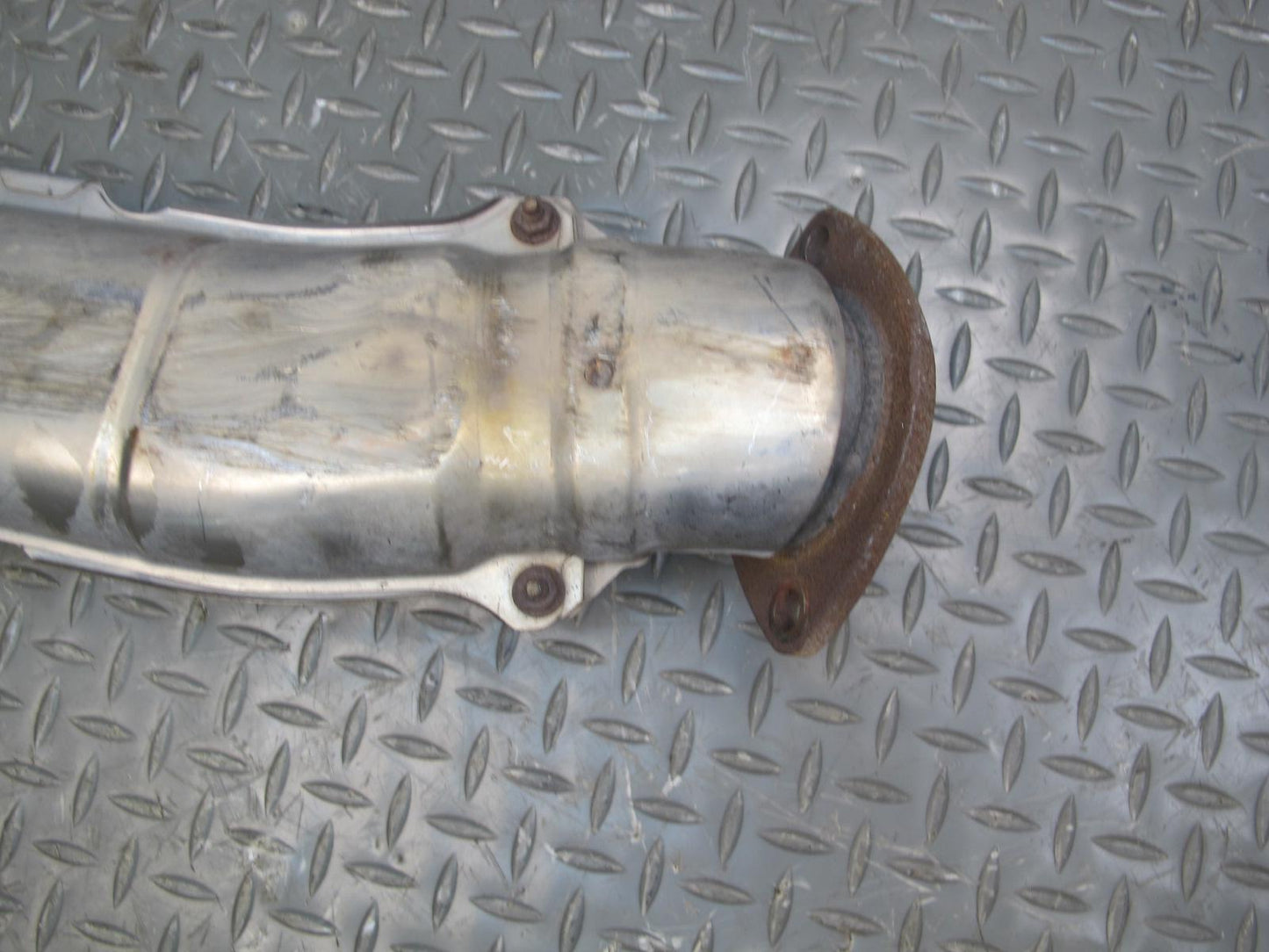 92-96 LEXUS SC300 3.0L 2JZGE MID EXHAUST PIPE CATALYTIC CONVERTER OEM