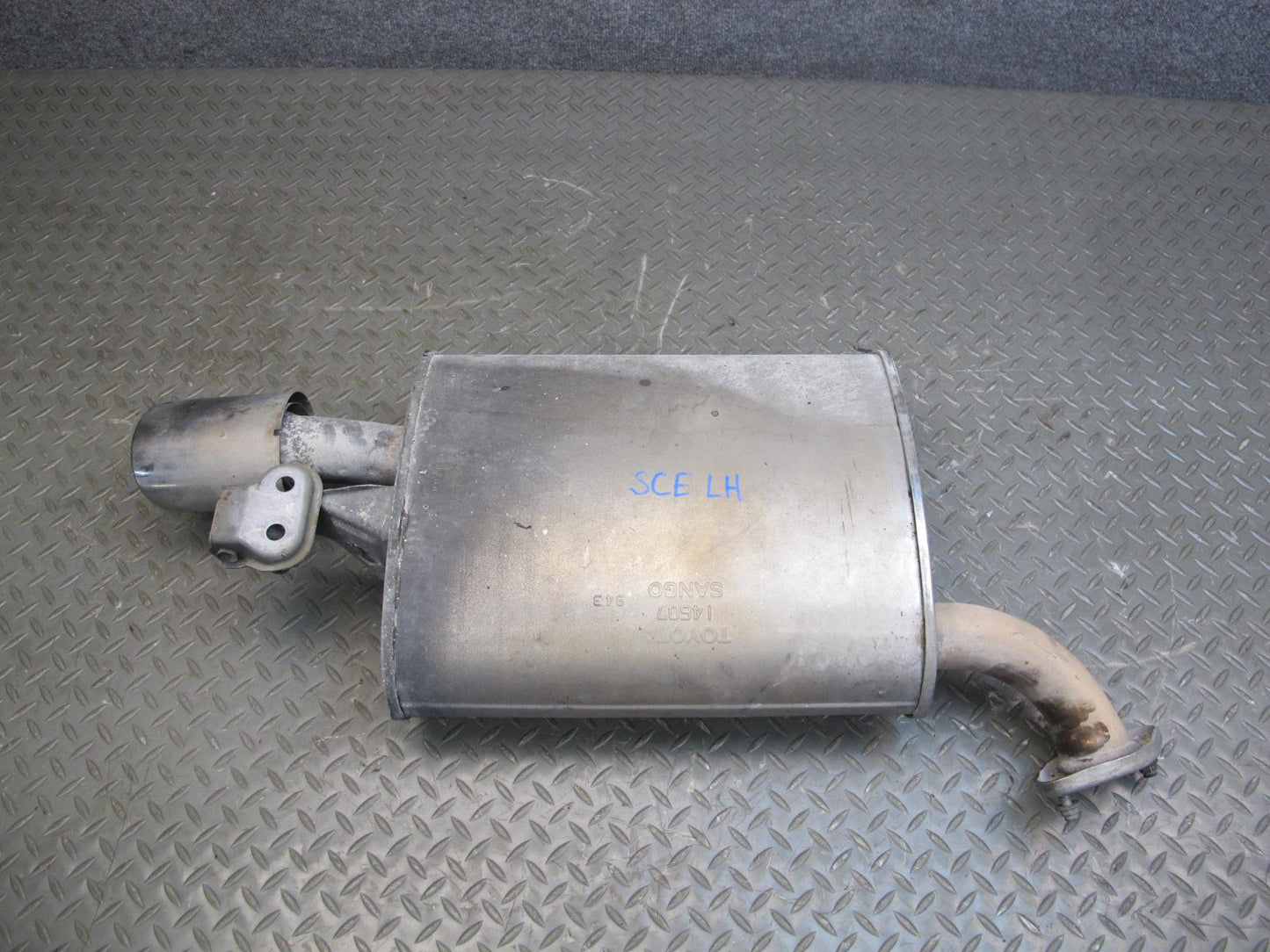 92-00 Lexus JZZ31L SC300 Rear Left Exhaust Muffler w Tip OEM