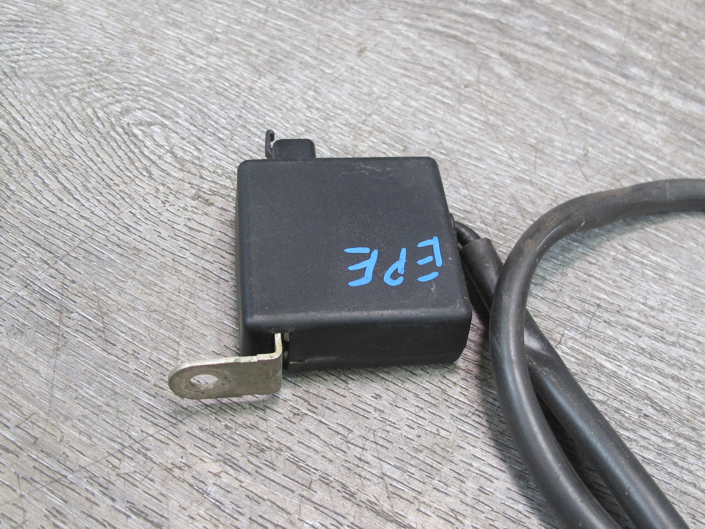 1984-1991 Porsche 928 S Audio Radio Antenna Amplifier Harness 92864517301