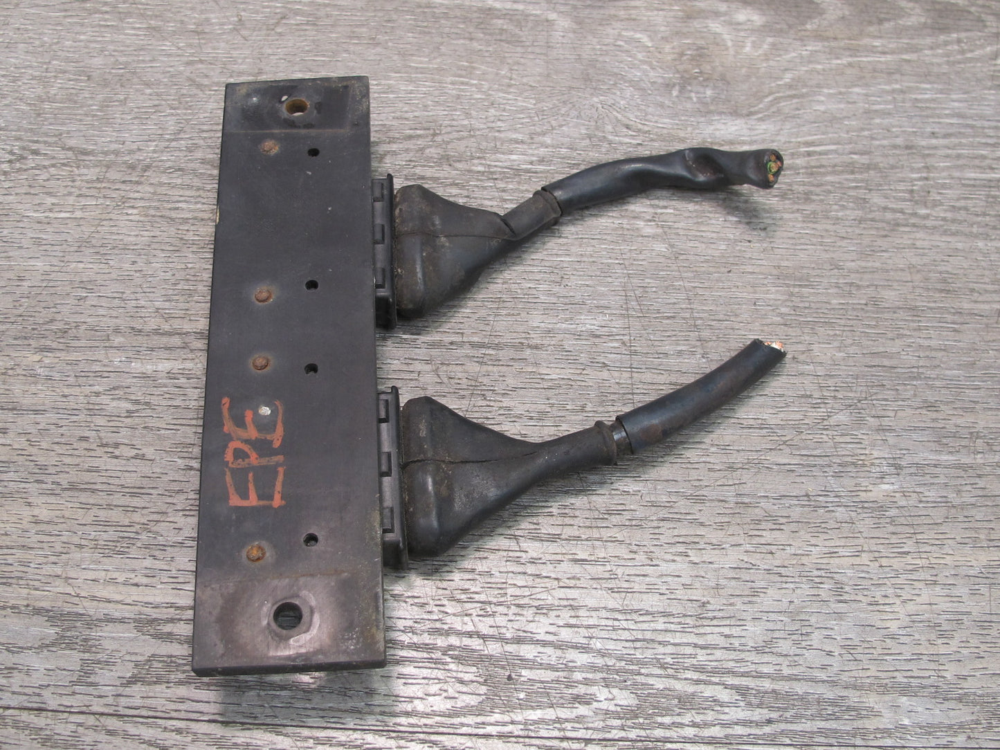 1984-1986 Porsche 928 S Engine Ignition Control Module Assembly