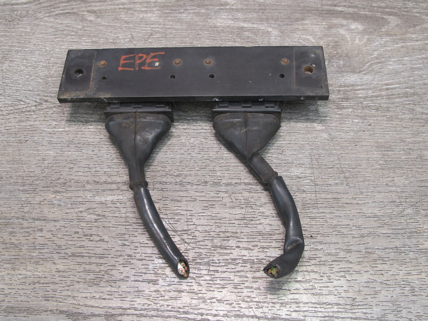 1984-1986 Porsche 928 S Engine Ignition Control Module Assembly