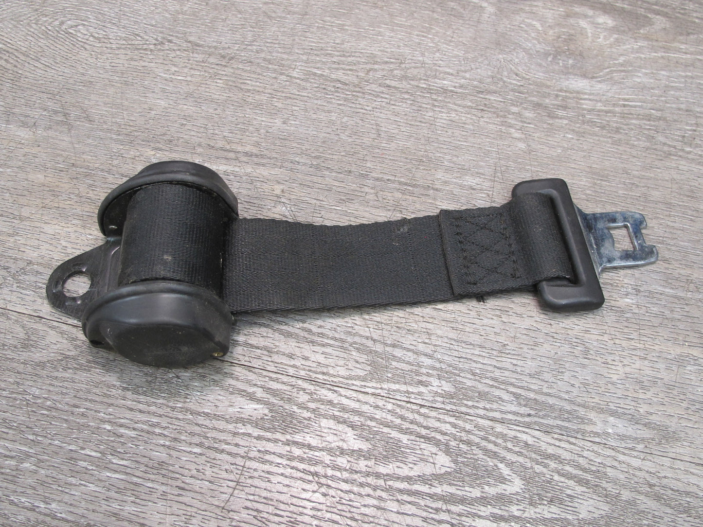 83-86 PORSCHE 928 S REAR LEFT & RIGHT SIDE SEATBELT RETRACTOR SET OEM