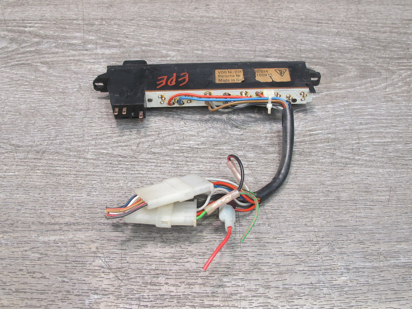 1984-1986 Porsche 928 S Dash Door Lock A/C Switch Control Module Unit