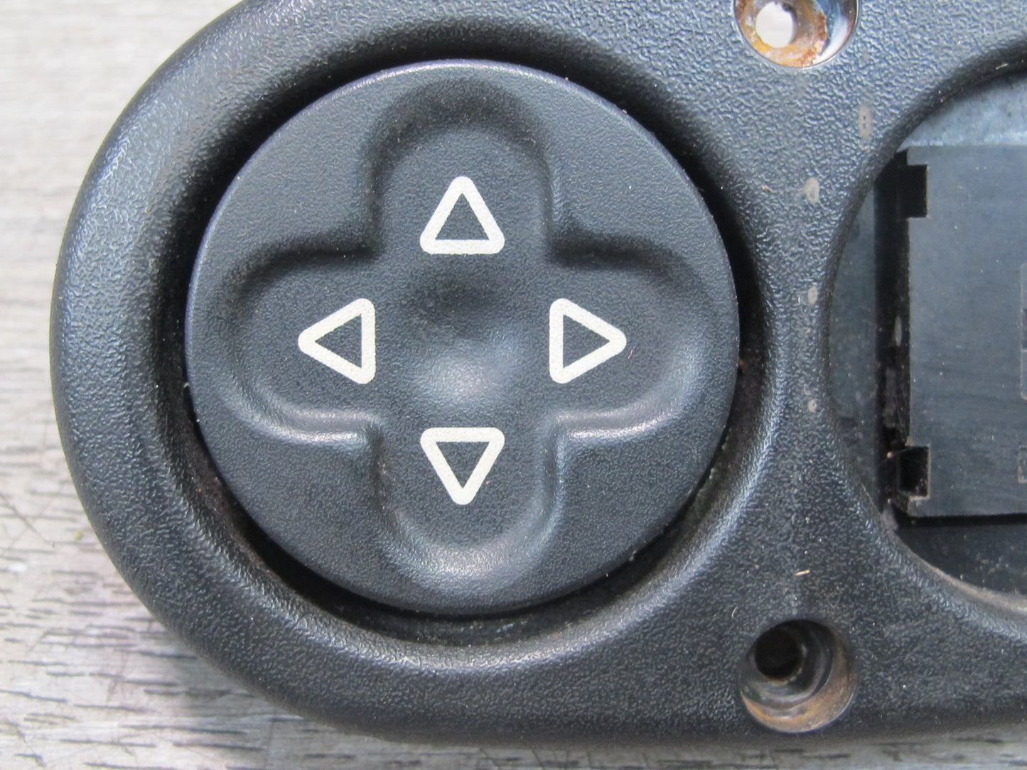 1984-1986 Porsche 928 S Right Power Seat Adjustment Switch Control W/ Trim Panel