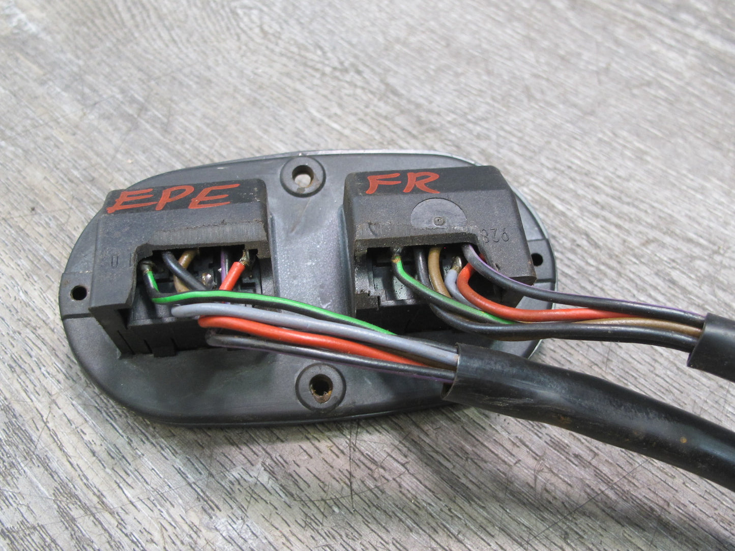 1984-1986 Porsche 928 S Right Power Seat Adjustment Switch Control W/ Trim Panel