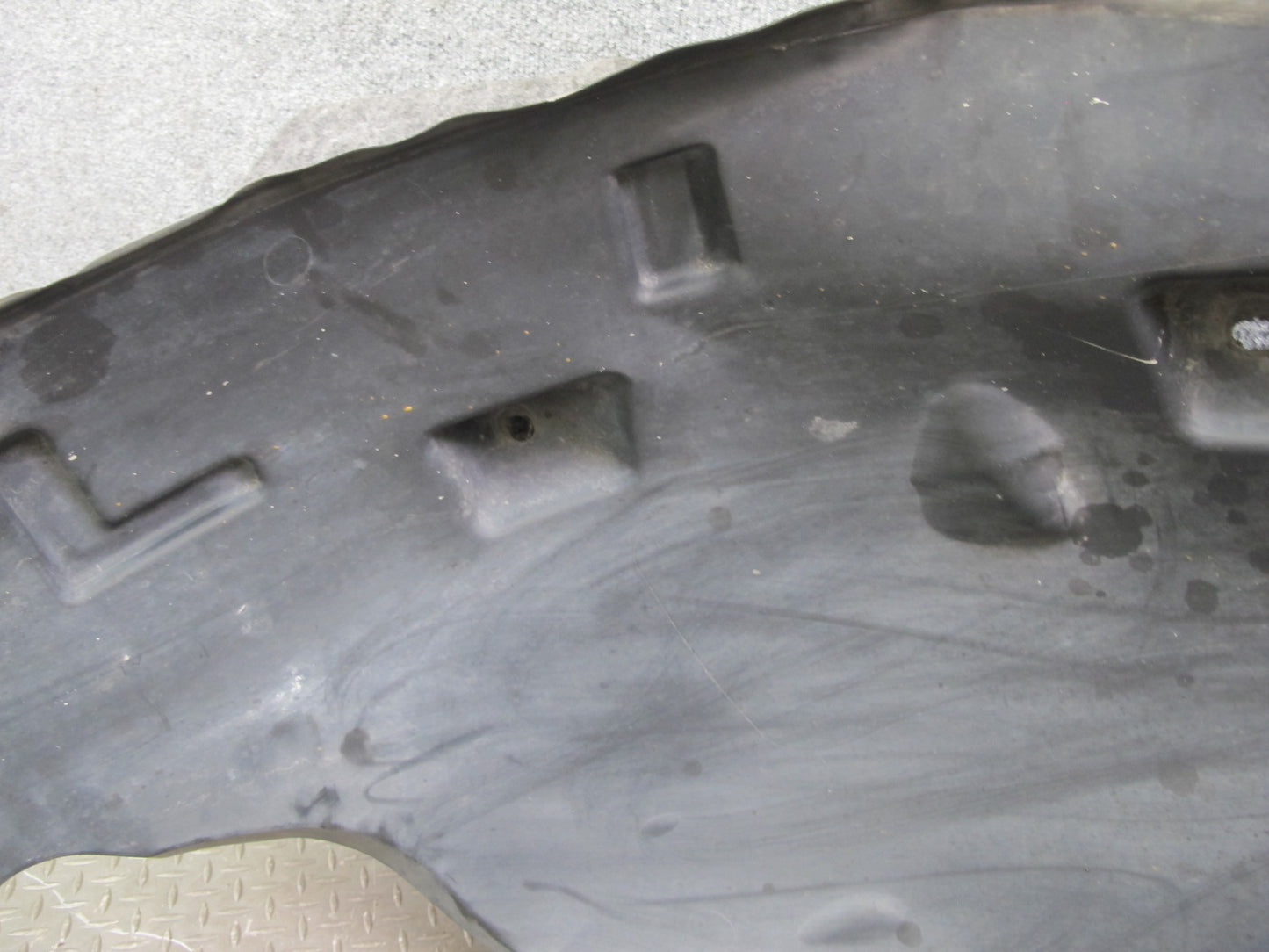 2012-2019 Mercedes W166 ML GLE Front Left Side Wheel Arch Guard Liner Cover Rear