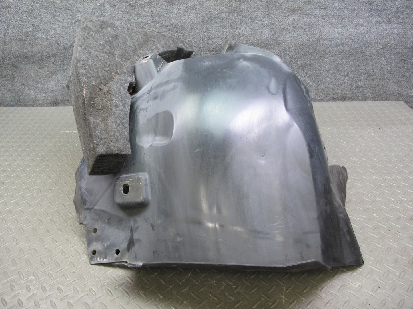 2012-2019 Mercedes W166 ML GLE Front Left Side Wheel Arch Guard Liner Cover Rear