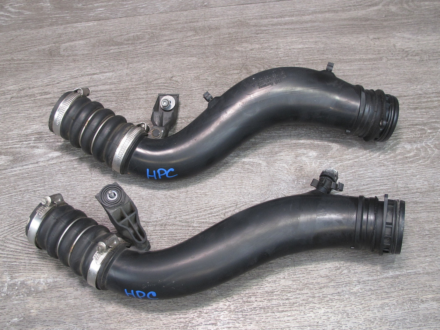 2011-2018 Porsche Cayenne 958 Turbo Intercooler Air Intake Hose Pipe Set of 2