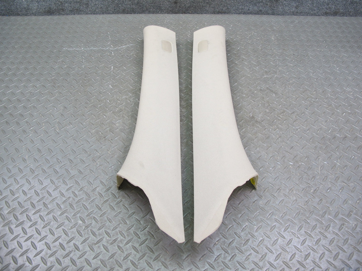 2012-2019 Mercedes W166 ML GLE Front Left Right Side A Pillar Trim Cover Set