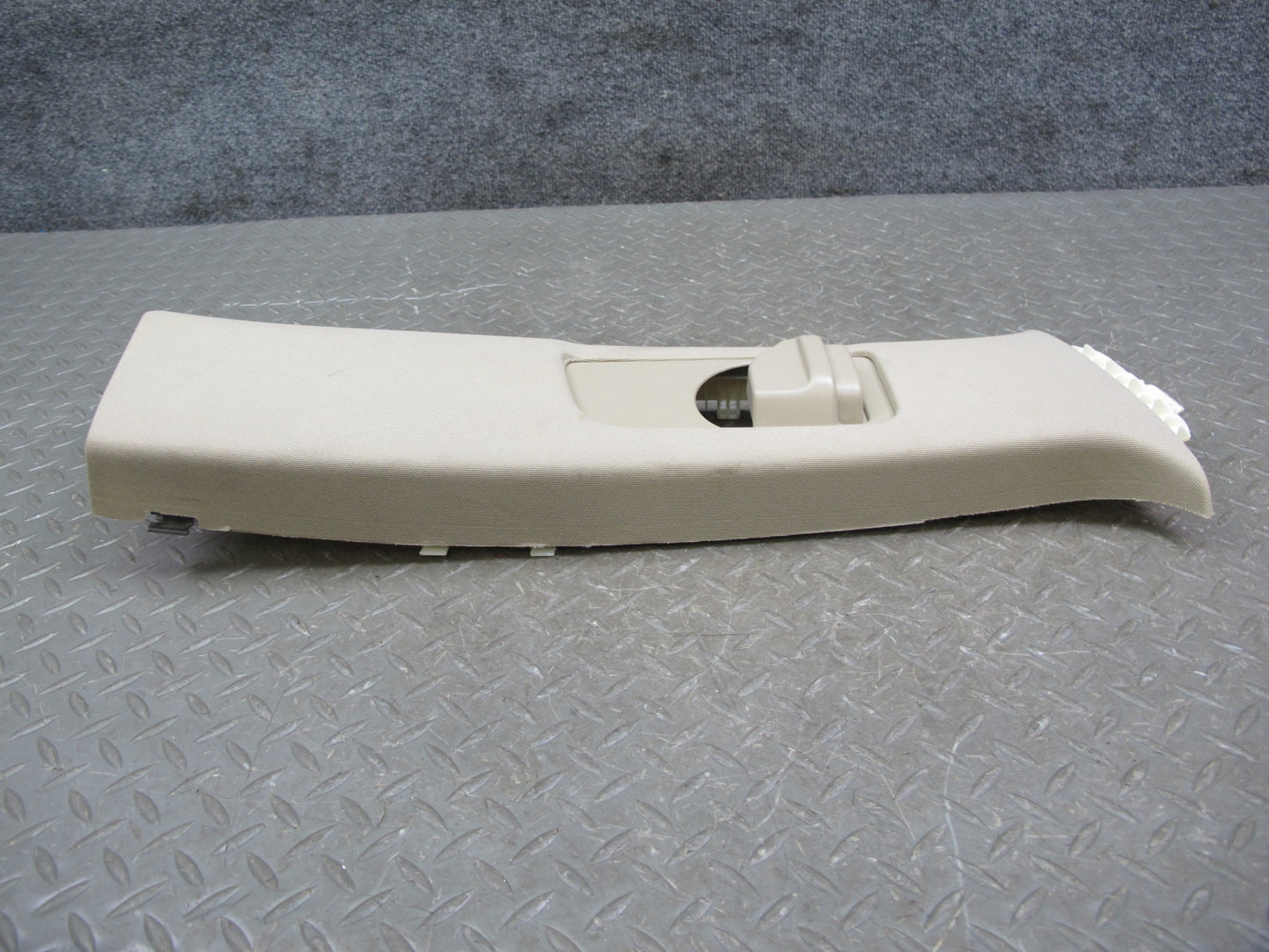 2012-2019 Mercedes W166 ML GLE Left & Right Side B Pillar Upper Trim Cover Set