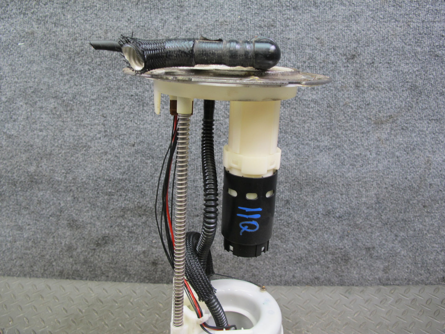 2014-2016 Infiniti QX80 Fuel Pump Level Sensor Assembly