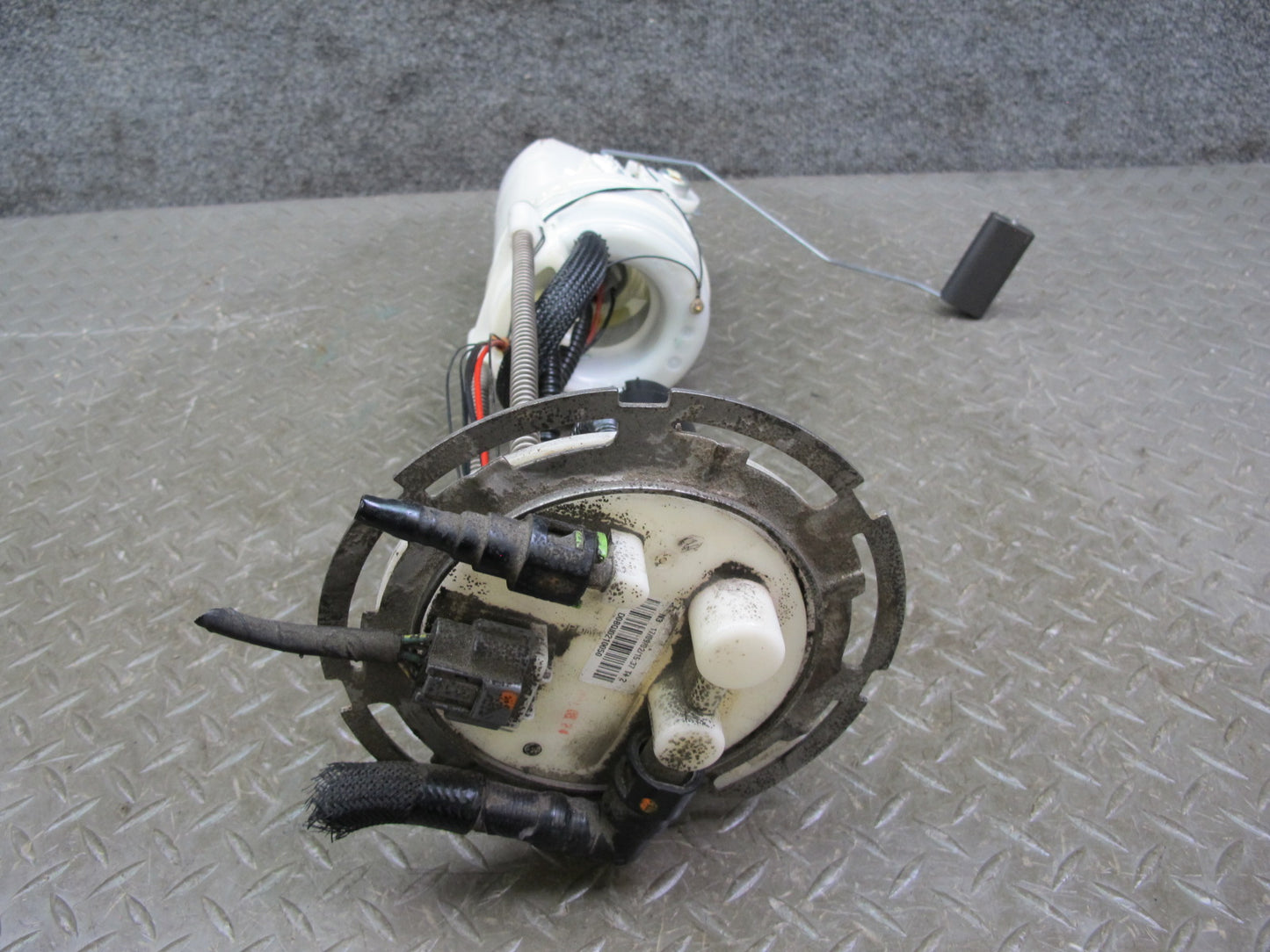 2014-2016 Infiniti QX80 Fuel Pump Level Sensor Assembly