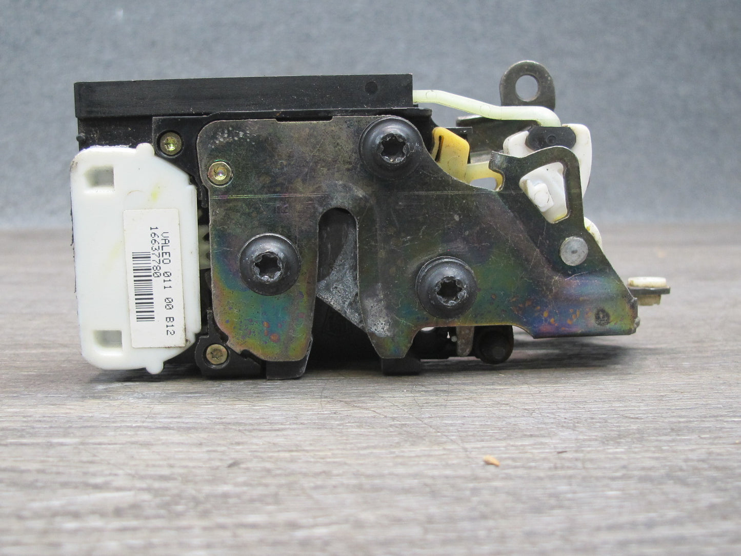97-04 Chevrolet Corvette C5 Right Door Lock Latch Actuator OEM