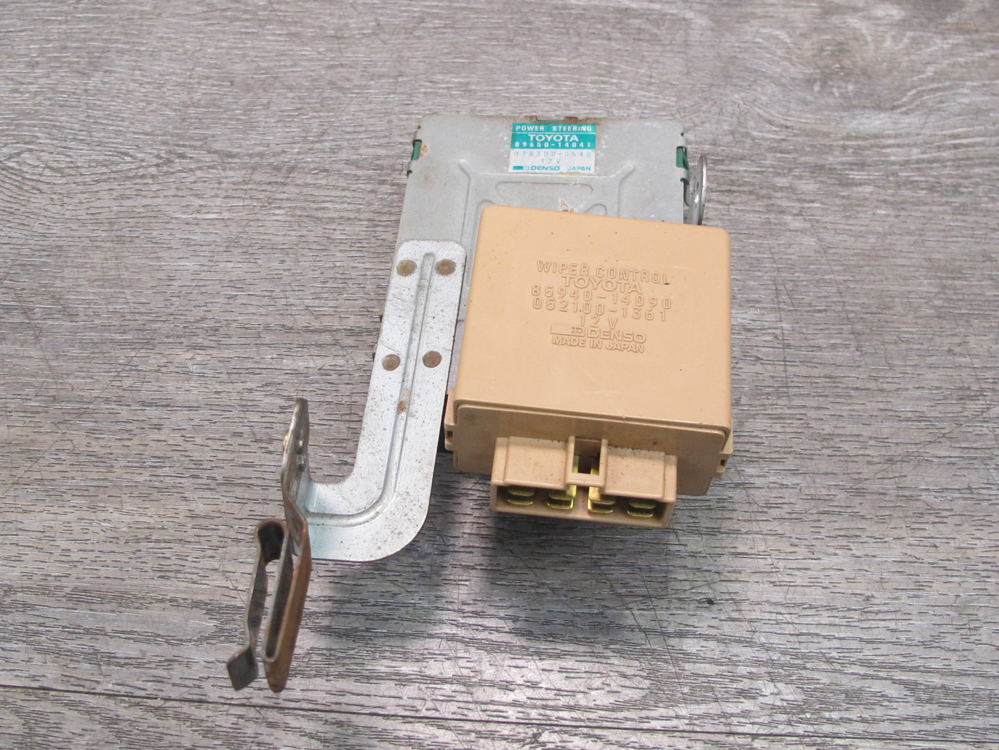 89-92 Toyota Supra MK3 Power Steering & Wiper Control Module w Bracket Assy OEM