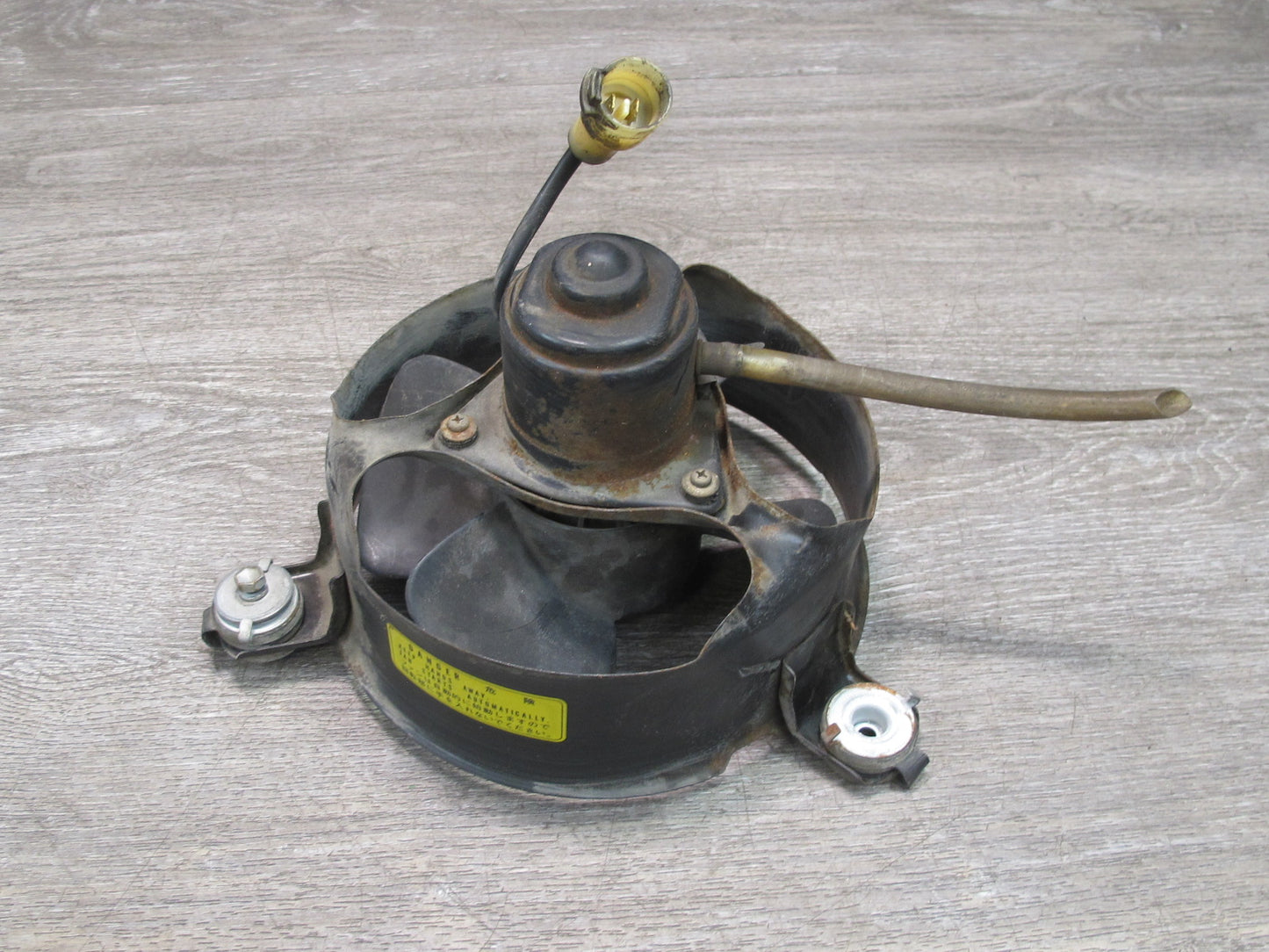 85-88 Toyota MR2 AW15 NA A/T Engine Bay Cooling Fan w Motor & Shroud Assy OEM