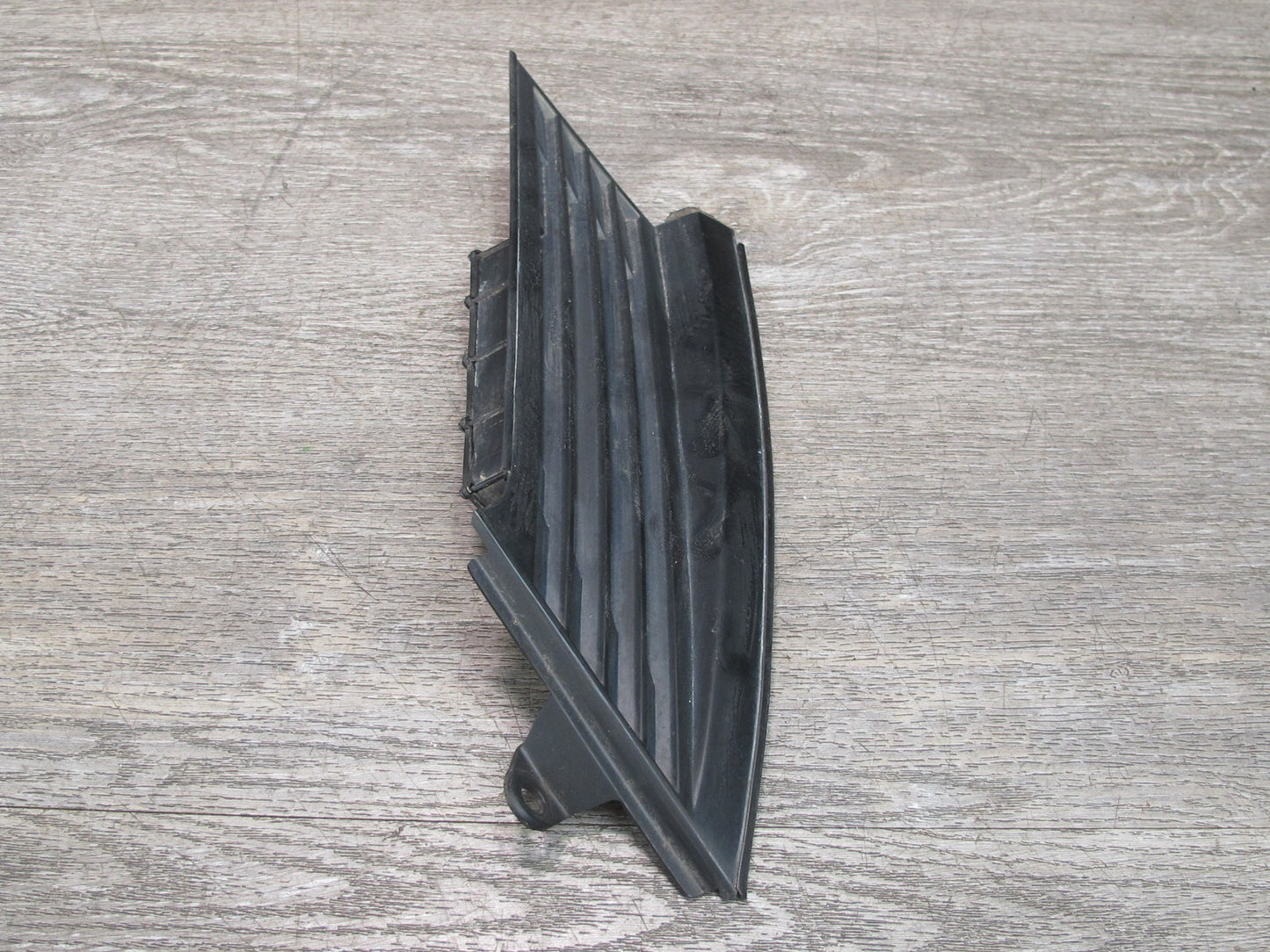 85-89 Toyota MR2 AW15 Rear Left & Right Exterior C-pillar Vent Trim Set OEM
