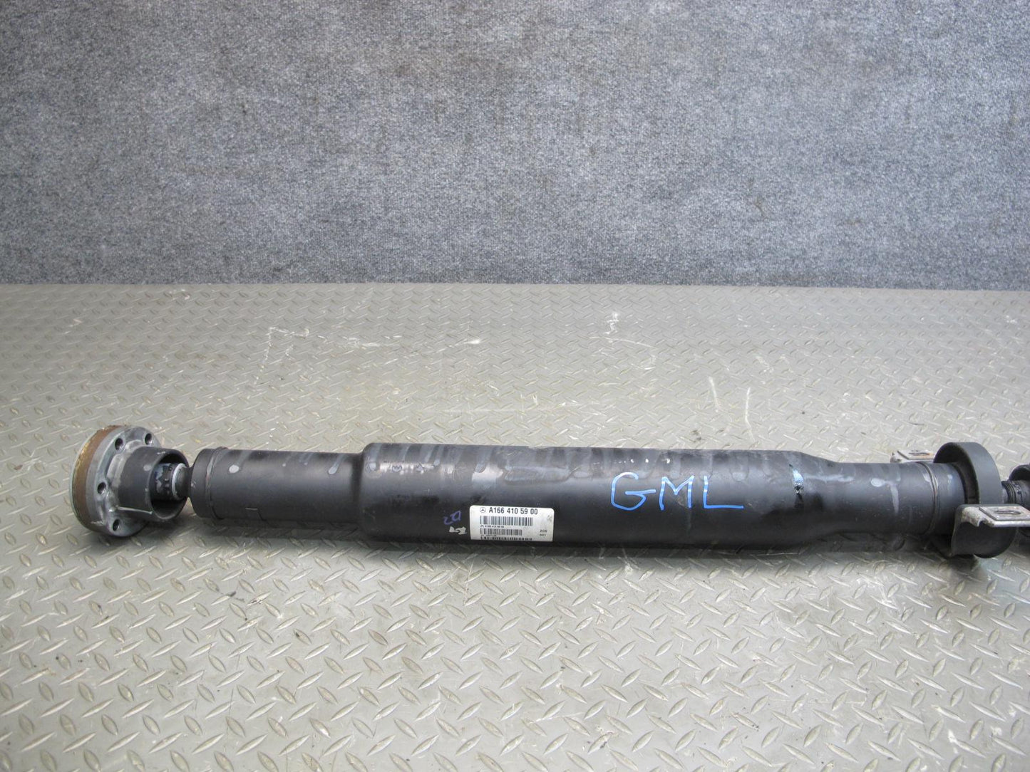 2014-2015 Mercedes W166 ML350 3.0L Diesel Rear Drive Shaft Driveshaft
