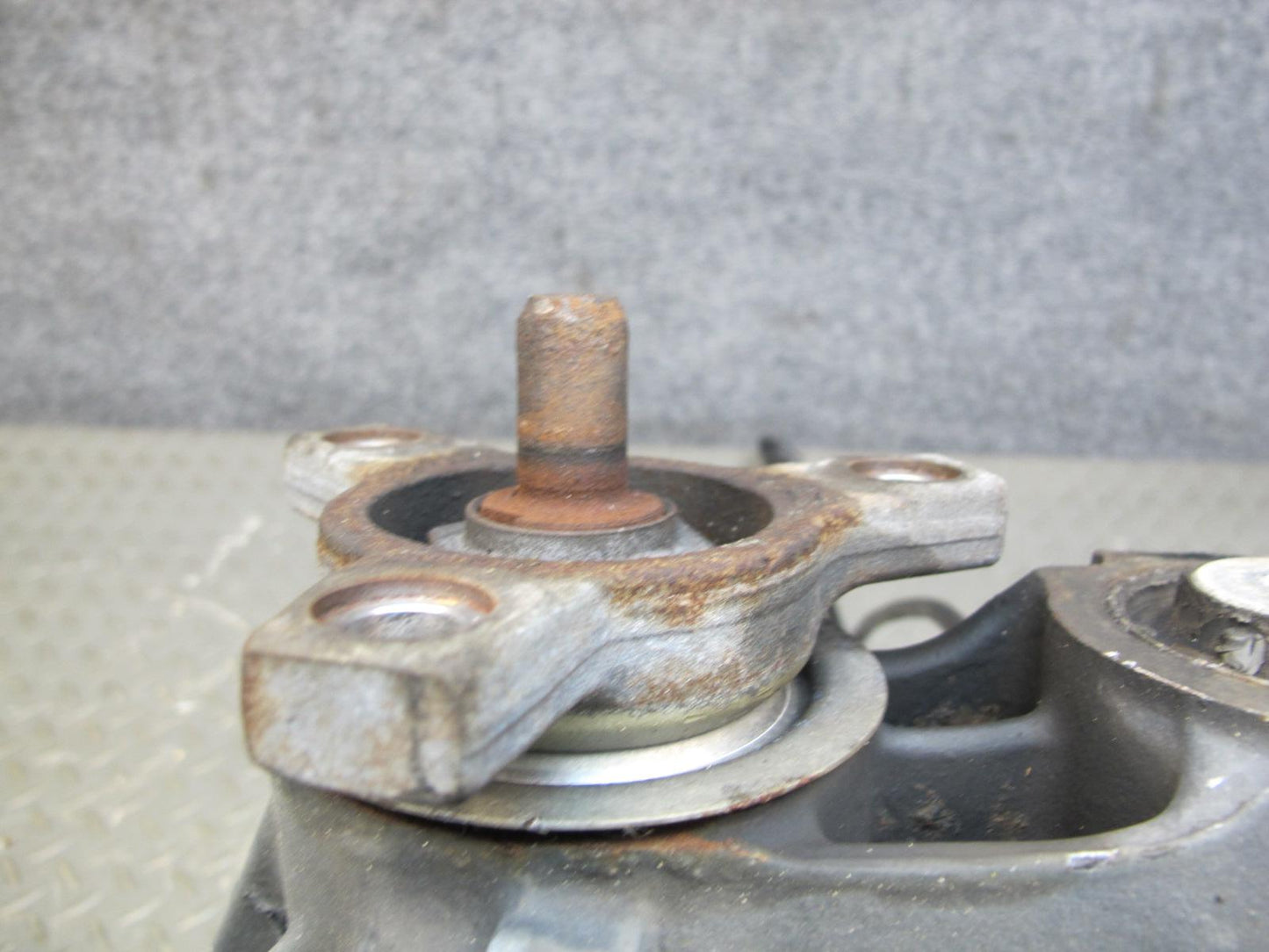 2012-2019 Mercedes W166 ML GLE Rear Axle Differential Carrier Ratio 3.27
