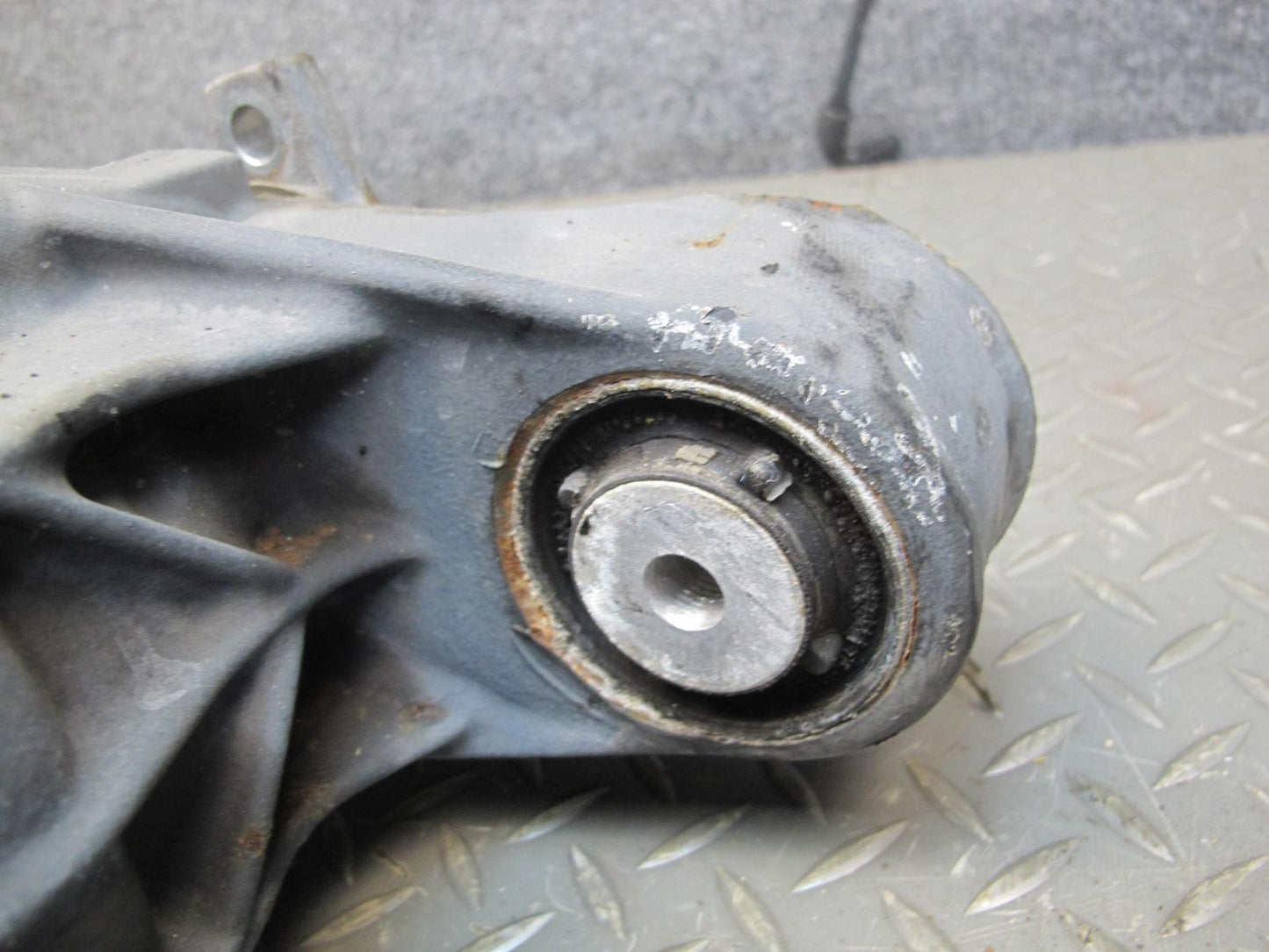 2012-2019 Mercedes W166 ML GLE Rear Axle Differential Carrier Ratio 3.27