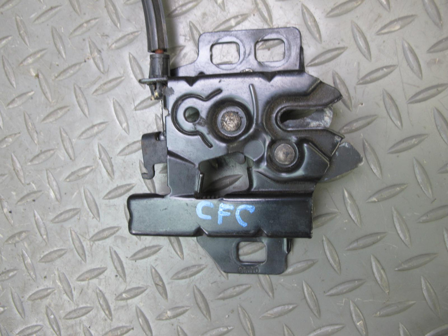 97-04 Chevrolet Corvette C5 Front Hood Lock Latch Release Handle Cable Set OEM