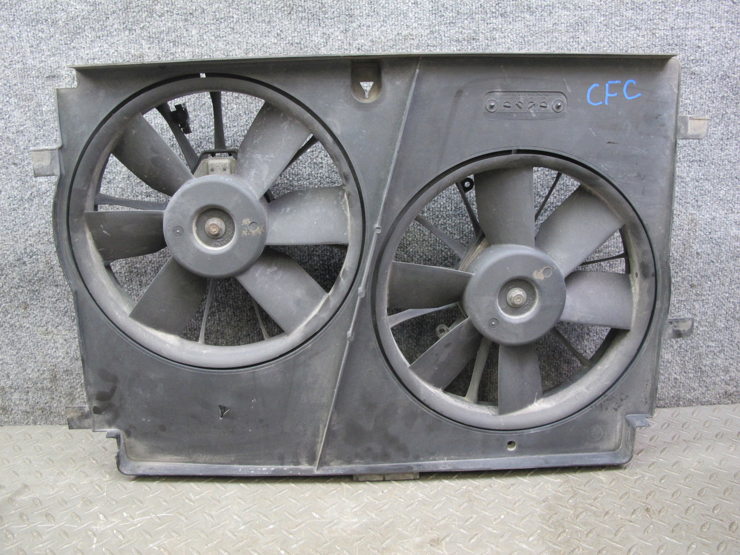 98-04 Chevrolet Corvette C5 Engine Cooling Radiator Fan Motor & Shroud OEM