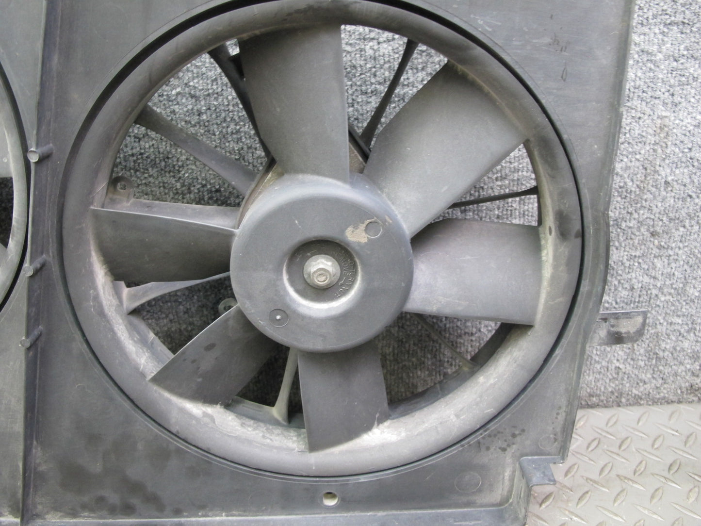 98-04 Chevrolet Corvette C5 Engine Cooling Radiator Fan Motor & Shroud OEM