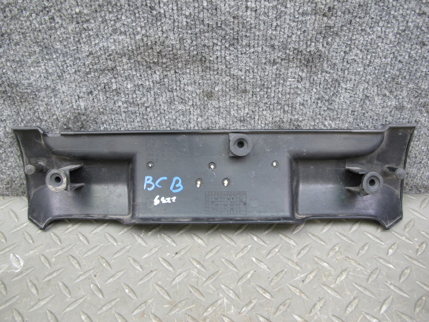 03-12 Bentley Continental GT GTC Flying Spur Rear Engine Motor Cover Plate Trim