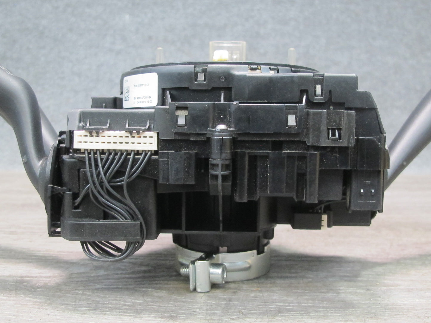 09-12 AUDI A4 S4 STEERING COLUMN MULTI SWITCH CLOCK SPRING 8K0953568G OEM