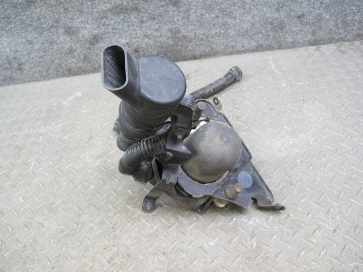 03-12 Bentley Continental GTC GT Secondary Air Injection Pump