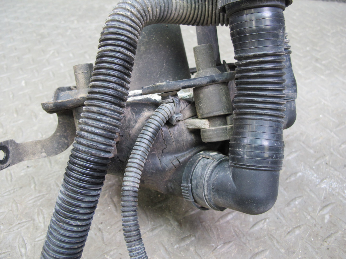 03-12 Bentley Continental GTC GT Secondary Air Injection Pump