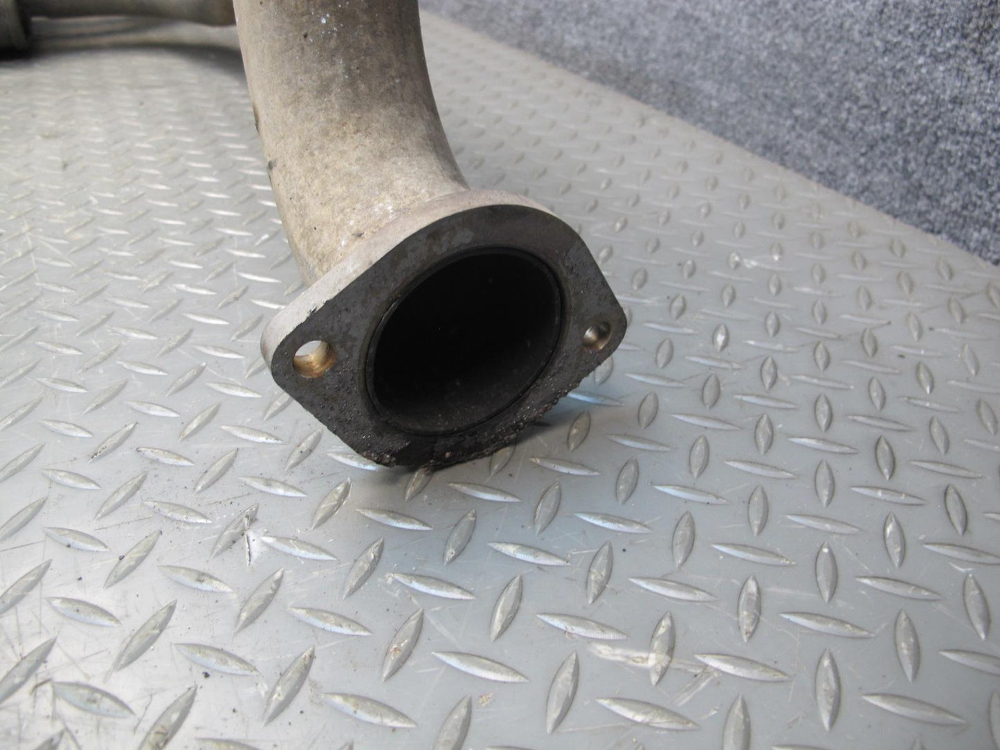 2000 Chevrolet Corvette C5 Rear Right Exhaust Muffler 10406504 OEM