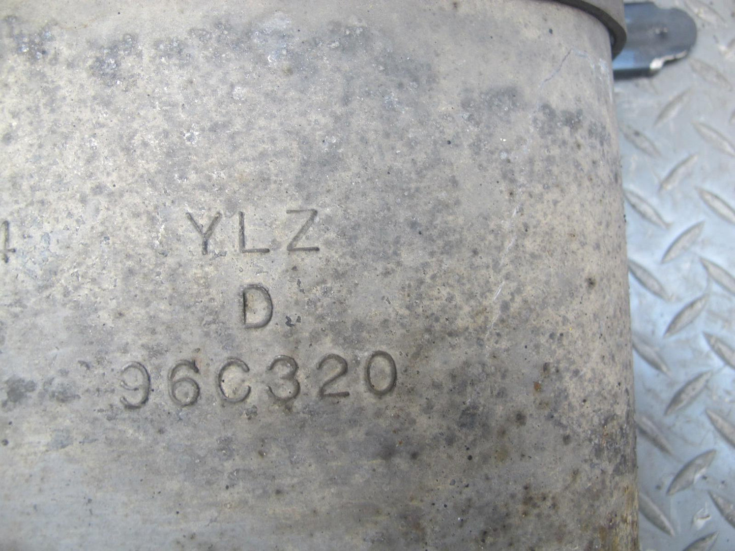 2000 Chevrolet Corvette C5 Rear Right Exhaust Muffler 10406504 OEM