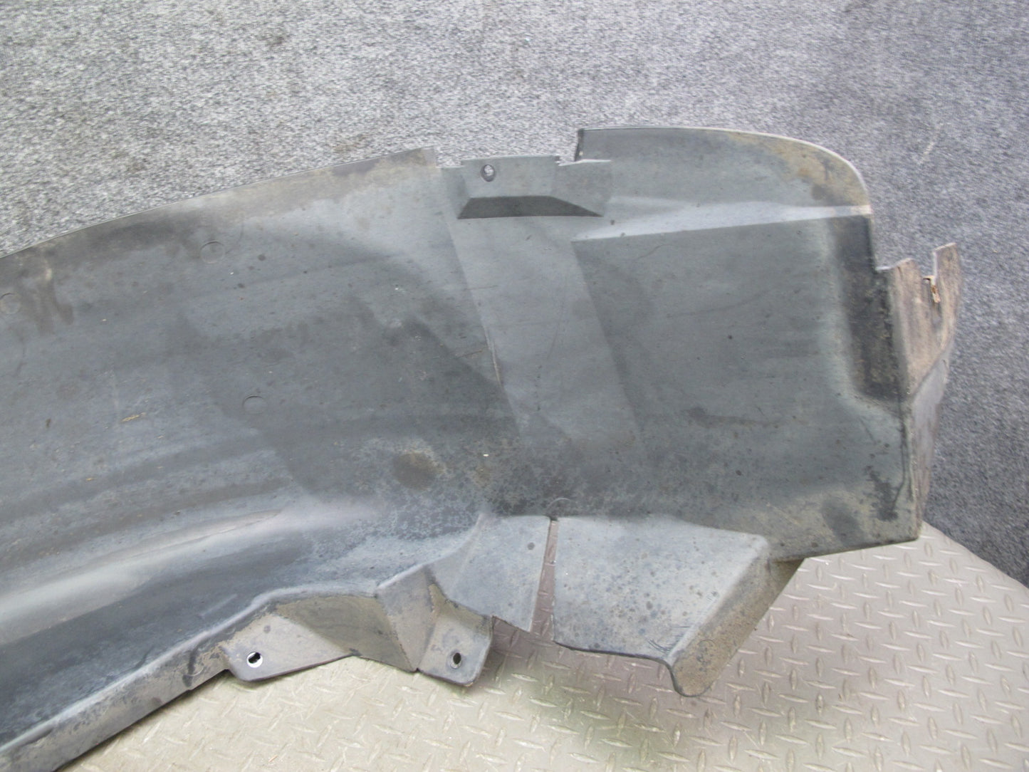97-04 Chevrolet Corvette C5 Rear Right Wheel Arch Splash Shield Guard OEM