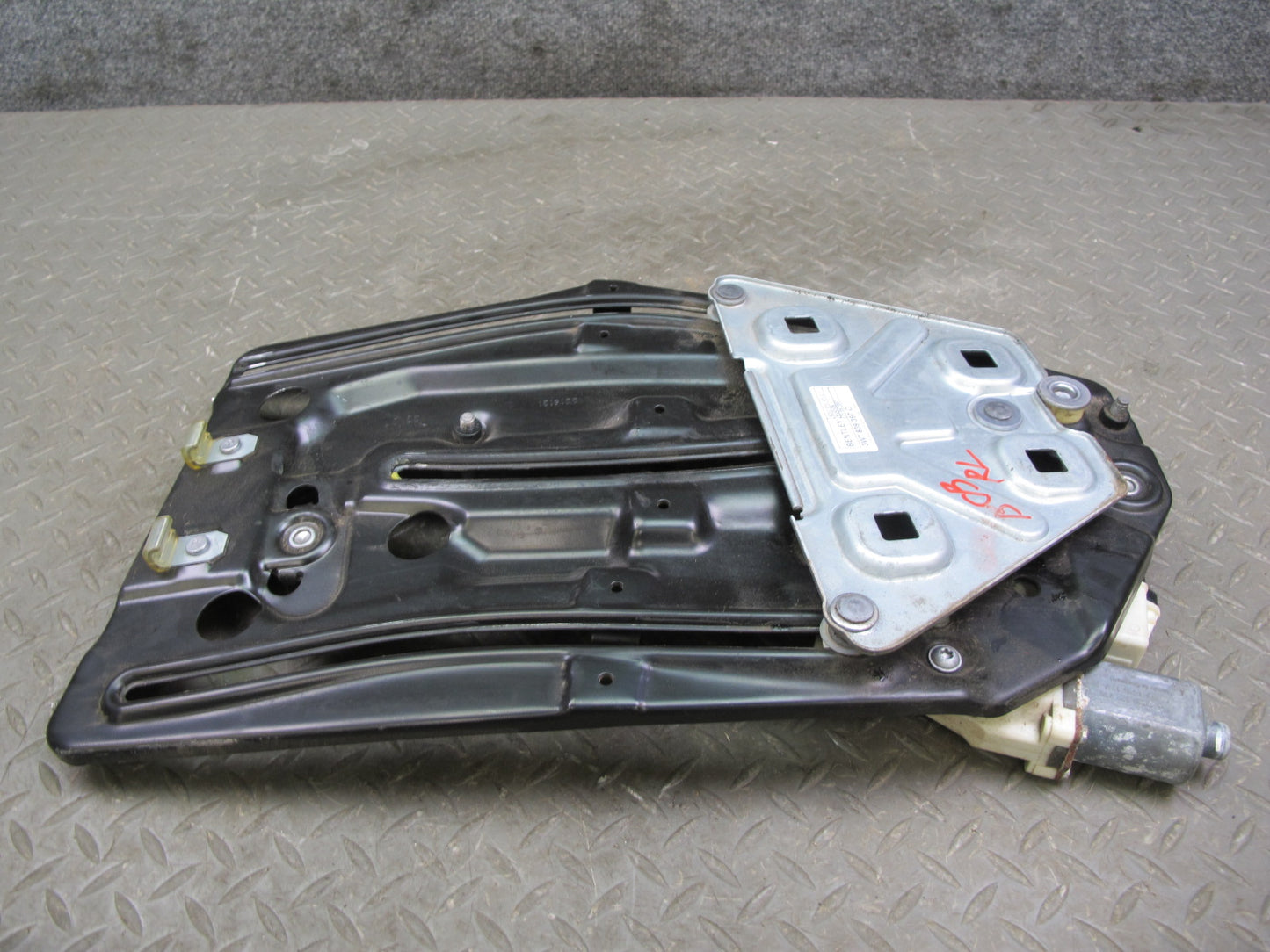 07-10 Bentley Continental GTC Rear Left Quarter Window Regulator w Motor