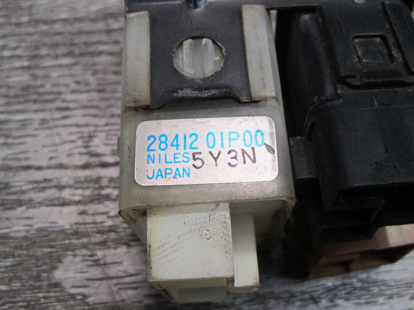 84-89 Nissan Z31 300ZX 2+0 Timer Control Relay 28412-01P00 OEM
