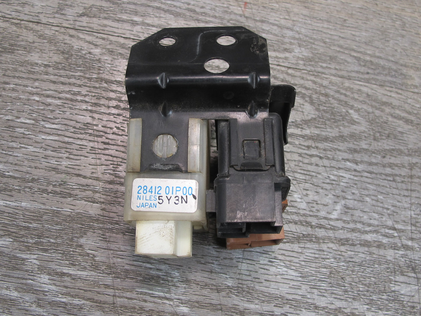 84-89 Nissan Z31 300ZX 2+0 Timer Control Relay 28412-01P00 OEM
