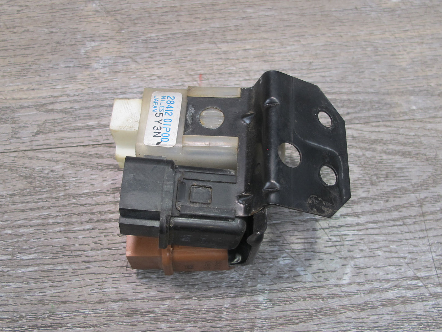 84-89 Nissan Z31 300ZX 2+0 Timer Control Relay 28412-01P00 OEM