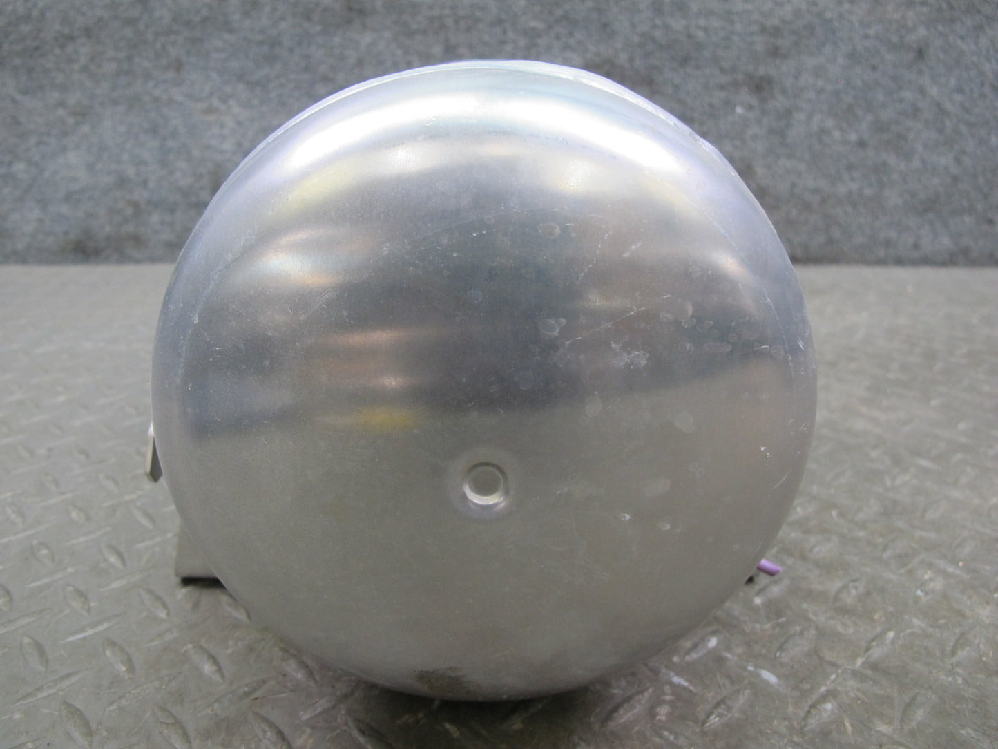 06-10 Bentley Continental Air Suspension Accumulator Reservoir Tank 3W7616203