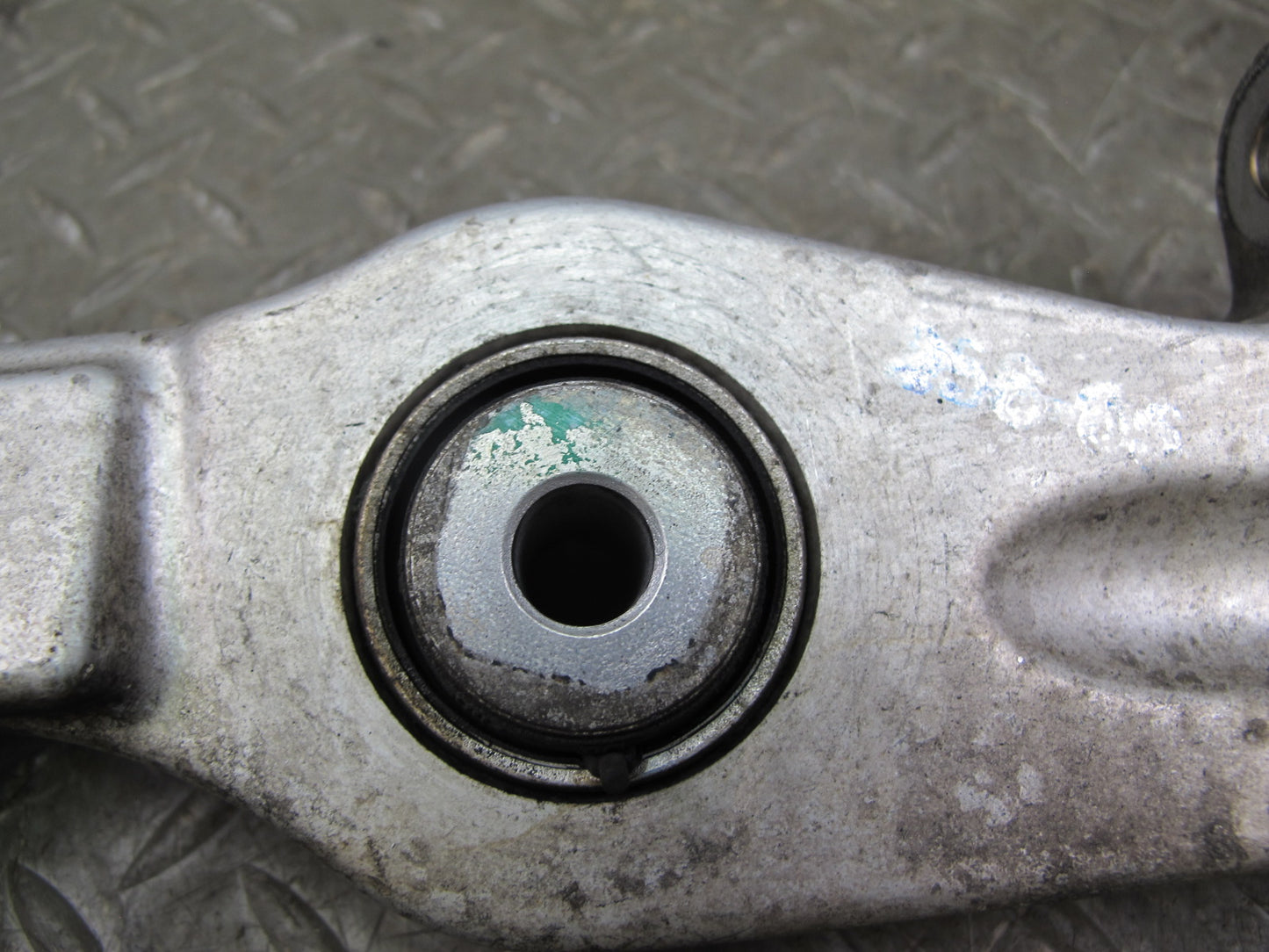 03-12 Bentley Continental GTC Front Left Suspension Lower Control Arm 4E0407155C