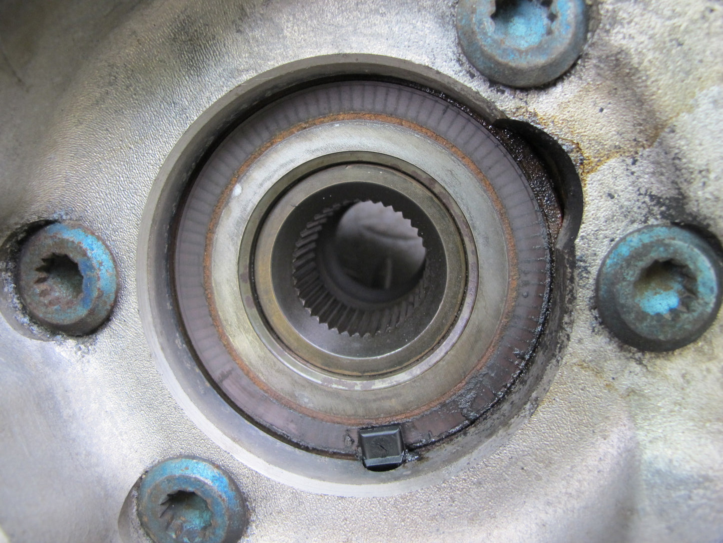 03-10 Bentley Continental AWD Front Right Spindle Knuckle Wheel Hub Bearing 37k!